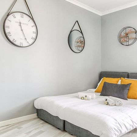 Joli Studio A Courbevoie - La Defense Экстерьер фото